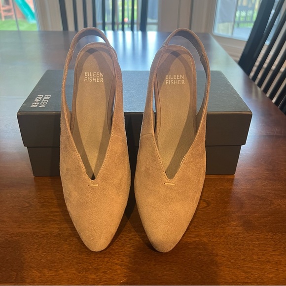 Eileen Fisher Taupe Suede Gatwick Slingback Block Heel Pump - NWT 6.5 - Picture 10 of 12